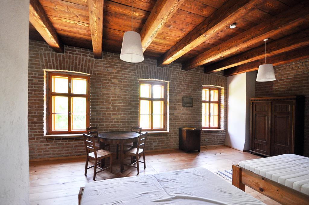 Rekreacni Areal Dvur Honetice Hotel Esterno foto